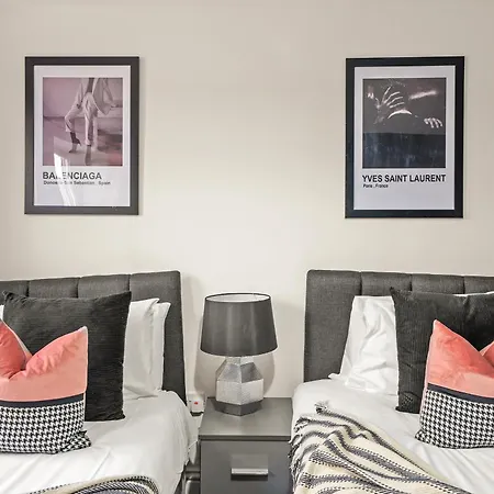 The Rooftop Penthouse - Stylish Escape * Bristol